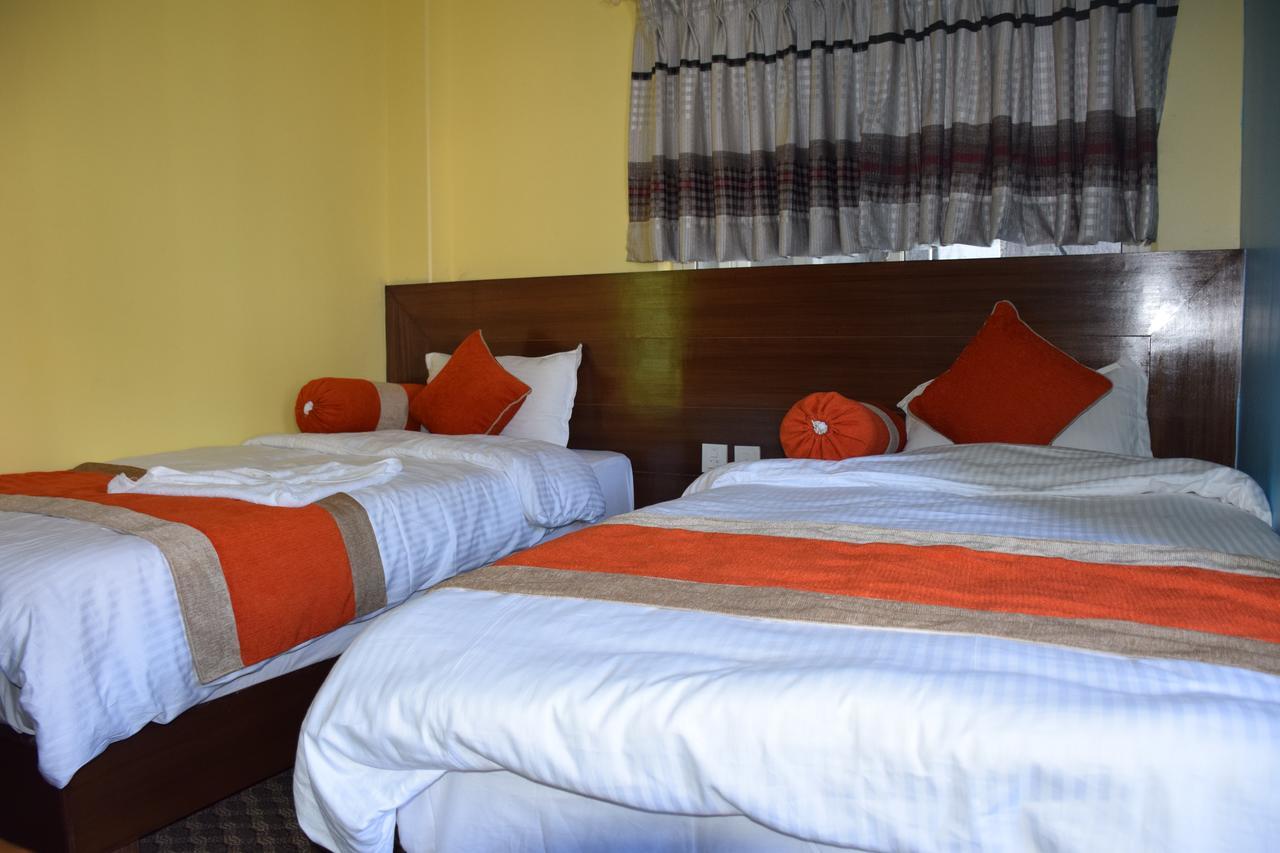 Hotel Rosemary Homes Pokhara Exterior foto
